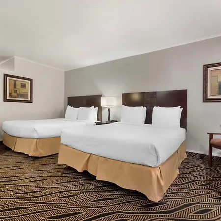 Best Western Red Carpet Inn Hereford Exterior photo