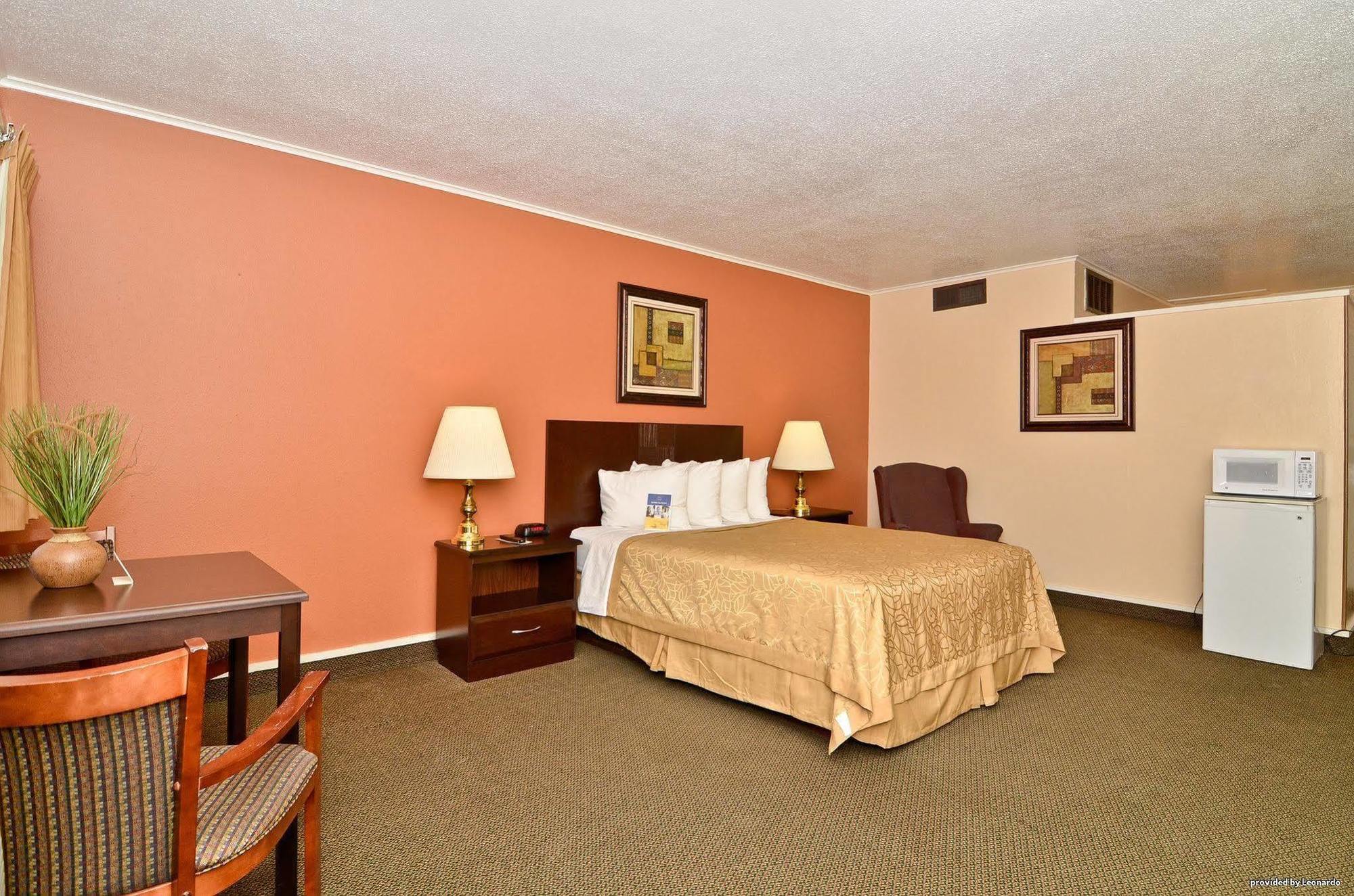 Motel Western Red Carpet Hereford